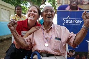 elderly-man-getting-hearing-aids-dominican-republic